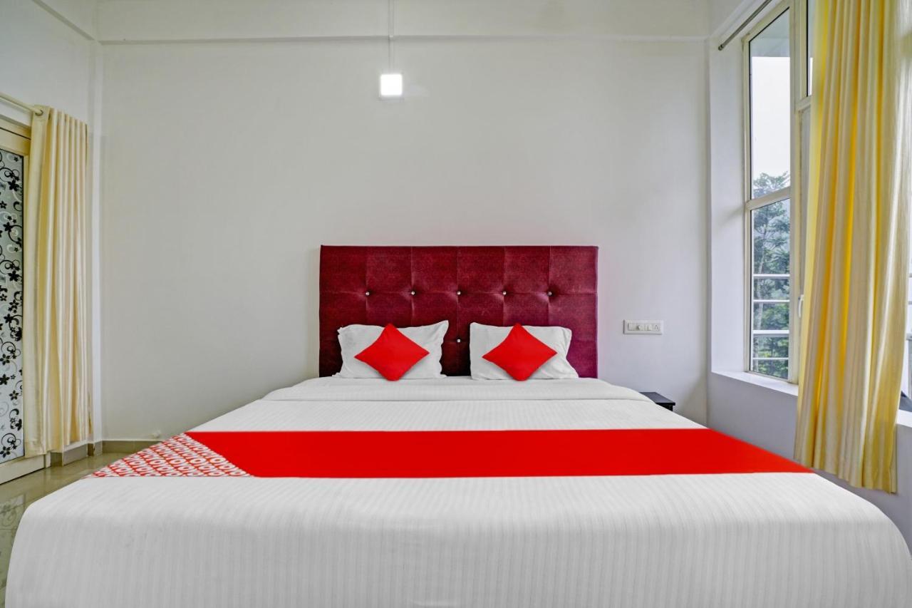 Hotel Oyo Flagship 81260 Star Lights Munnar Exterior foto
