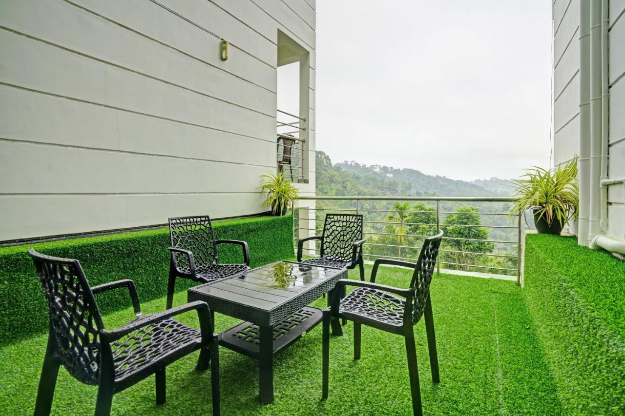 Hotel Oyo Flagship 81260 Star Lights Munnar Exterior foto